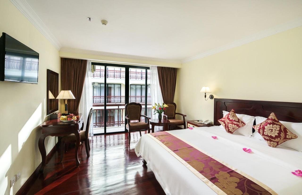 Smiling Hotel Siem Reap Buitenkant foto